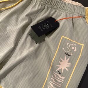 ROARK Bommer 3.5” Short size Large Mens